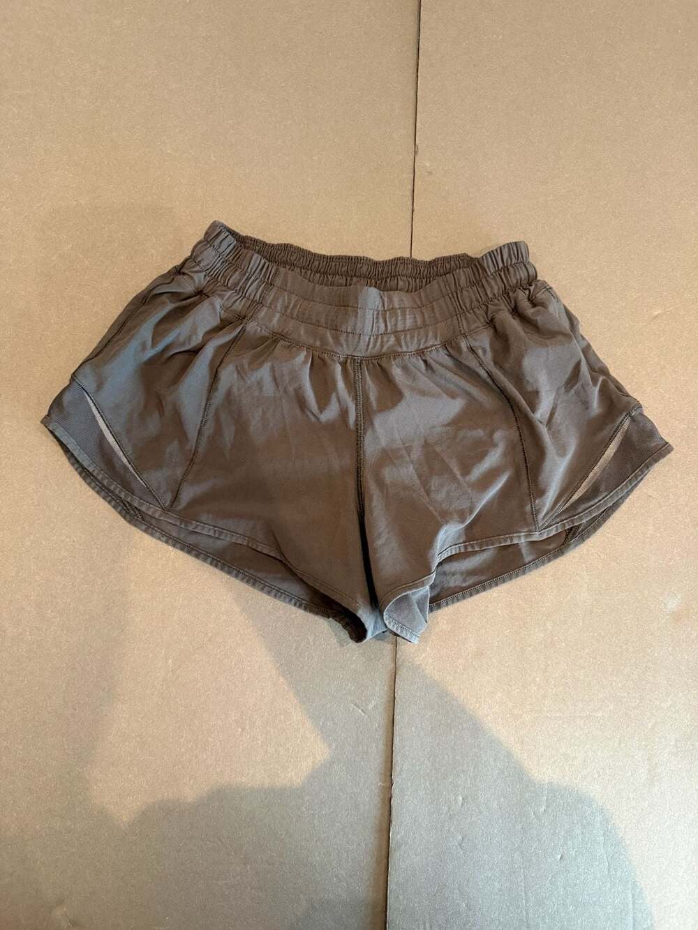 Lululemon Hotty Hot Short Size 4 Reg